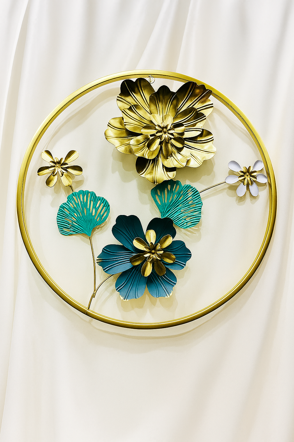 Round Golden Metal Flowers Frame